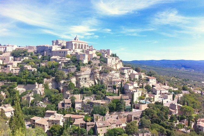 Picturesque Luberon - From MARSEILLE - Stop 5: Lourmarin for a quick historic village stroll