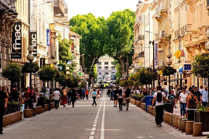 Private transfer by car: Marseille airport from or to Avignon - Should You Book This Marseille Airport to Avignon Private Transfer?