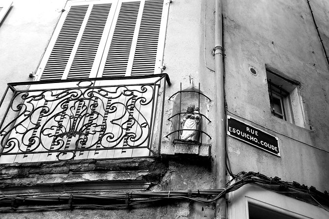 Public visit of Aix-en-Provence | The streets are told - Key highlights