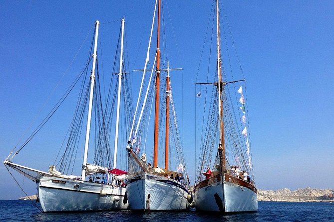 Sailing day in the heart of the Calanques - Lunch, Wine/Rosé, and Why This Meal Changes the Value